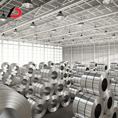 Soğuk olarak yuvarlanmış paslanmaz çelik bobini 304 201 ayna rulo ağırlığı 0.5t-25t