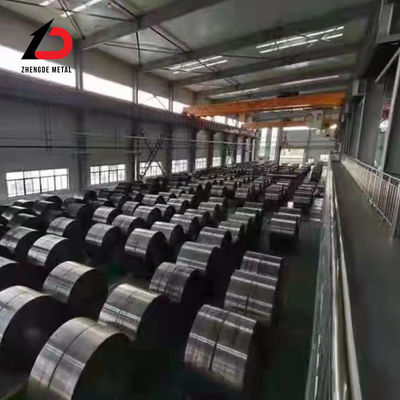 ASTM A36 Q235B Soğuk lastikli çelik bobini Karbon çelik RoHS Sertifikasyonu