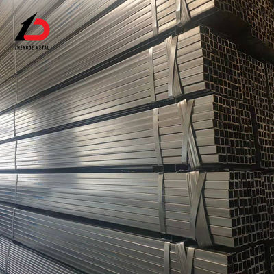 Yüksek Kaliteli Ss330 Ss400 S235jr Q195 Q235 Q345 Kalınlığı 0.6-25mm Özel Boyut ve Yüzeyi Sanayici Fiyatı ile Kare/Dörtgen Galvanizli Çelik Boru