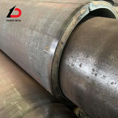 LSAW SSAW ERW Sch40 0,6-30mm Kalınlıkta Duvarlı Yuvarlak Tüp Hafif Karbon Çelik Saldırılmış Dikişsiz Tüp Tüpleri Petrol / Gaz Kavması İçin