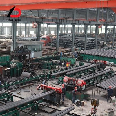 Kesinlikli dikişsiz karbon çelik boru St52, St35, St42, St45, X42, X52 Sıcak olarak yuvarlanmış