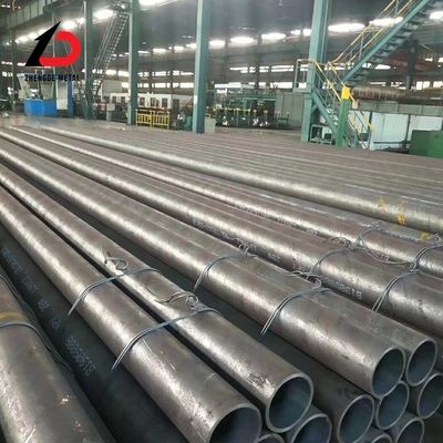 Çin İnşaat Malzemesi A53 Q235 Q345 Q195 Sıcak Dolaşmış Çıplak Yağlı Karbon Galvanizli Çelik Döngü / Kare Boru